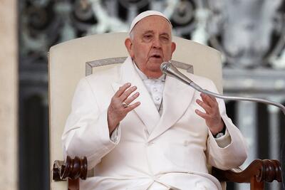 پاپ فرانسیس: گزینه استعفا یک فرضیه بعید است | خبرگزاری بین المللی شفقنا