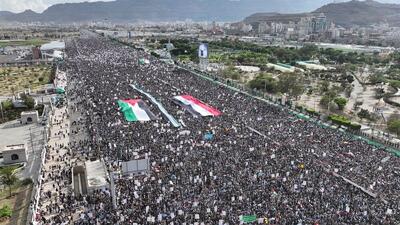 تظاهرات میلیونی در صنعا و ۱۴ استان دیگر یمن در حمایت از غزه