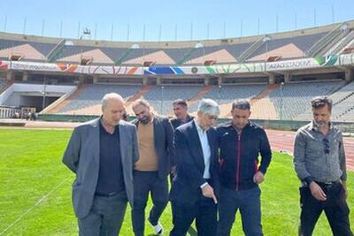 بازدید هاشمی وزیر ورزش از زمین چمن محل تمرین تیم ملی