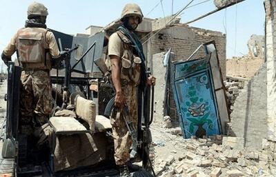 ۷ نظامی در حمله تروریستی در پاکستان کشته شدند