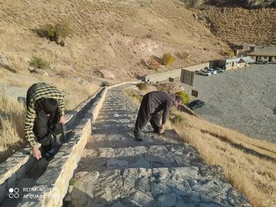 محوطه‌های تاریخی کردستان برای میزبانی از گردشگران نوروزی پاکسازی شد