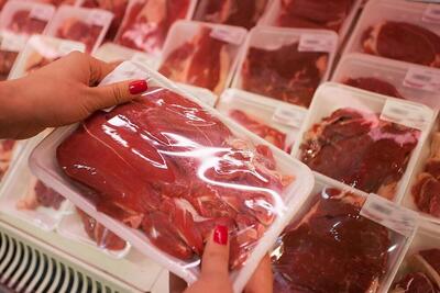 عرضه گوشت با قیمت مناسب؛ چرا هم‌چنان صف تشکیل می‌شود؟