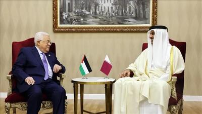 گفت‌وگوی امیر قطر و محمود عباس
