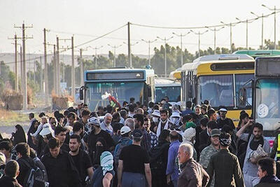 ببینید | هم اکنون مرز مهران ازدحام شدید زائران عتبات عالیات در آستانه نوروز