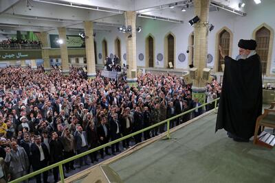 بیانات نوروزی رهبر معظم انقلاب در حسینیه امام خمینی (ره) + فایل کامل صوتی