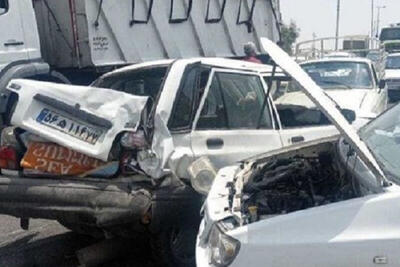 ببینید | اولین تصاویر از تصادف دلخراش و مرگبار پژو ۴۰۵ با کشنده تریلی در جاده نیشابور به مشهد