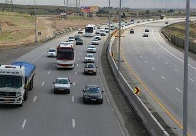ترافیک نیمه‌سنگین در آزادراه قم_تهران و قم_کاشان - تسنیم