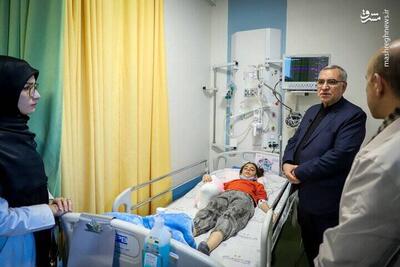 بازدید سرزده وزیر بهداشت از بیمارستان بهارلو