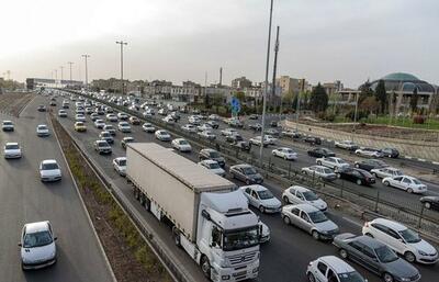 تردد بیش از ۱۰ میلیون  ۵۰۰ خودرو از جاده‌های قزوین