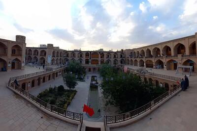 مسجد و مدرسه صالحیه، بزرگترین مدرسه علمیه شیعیان در قزوین