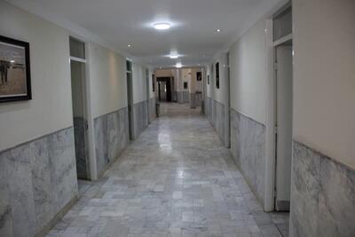 بزرگترین درمانگاه خیریه روستایی کشور در شهرستان انار راه‌اندازی شد