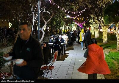 افطاری در افطارخونه طهران   + تصاویر - تسنیم