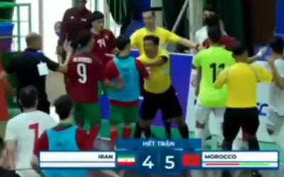 فیلم/ درگیری شدید بین بازیکنان فوتسال ایران و مراکش!