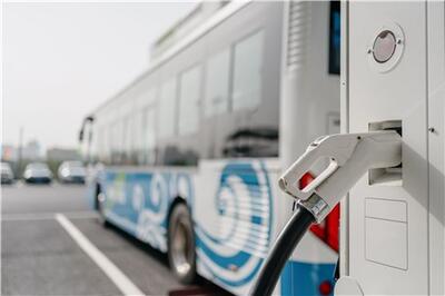 عصر خودرو - قرارداد ۲۰۰۰ دستگاه اتوبوس برقی برای پایتخت