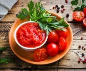 فرمول درمان واریس با گوجه فرنگی