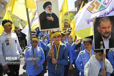 حضور کودکان و نوجوانان لبنانی در راهپیمایی روز قدس قم