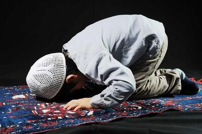 فضیلت و نحوه اقامه نماز حاجت و آمرزش گناهان در شب عید فطر