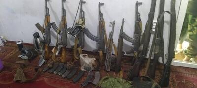 تصاویر | کشف و ضبط تجهیزات و تسلیحات توسط طالبان از داعش خراسان در ایالت ننگرها - عصر خبر