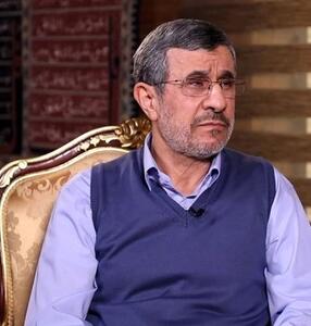 احمدی نژاد زیر تابوت وزیر سابقش را گرفت!+ عکس