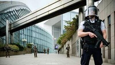 فرانسه همکاری ضد تروریسم با کرملین را رد می‌کند