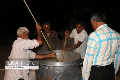 پخت نذری به مناسبت عید سعید فطر در روستای هرمزگان