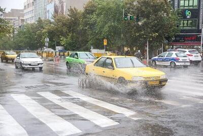 بارش شدید باران در آسمان آباد ایلام