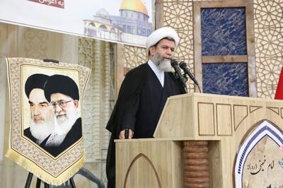 امام جمعه شیراز: با تدبیر رهبری نقشه اسرائیل، نقش برآب شد