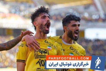 عکس‌| دانشگر با دست آتل‌بسته در نقش جهان - پارس فوتبال | خبرگزاری فوتبال ایران | ParsFootball