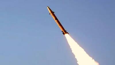 فرود موشک‌های بالستیک ایران در پایگاه هوایی نواتیم در شمال نقف اسرائیل