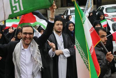 شادی و جشن مشهدی‌ها در حمایت از حمله سپاه به رژیم اشغالگر قدس