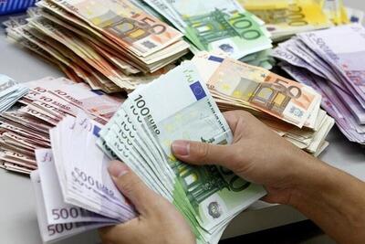 پرداخت ۷۱ میلیون یورو ارز مسافرتی در 1403 - شهروند آنلاین