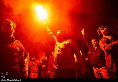 تجمع مردم تهران در حمایت از عملیات سپاه علیه اسرائیل- عکس خبری تسنیم | Tasnim