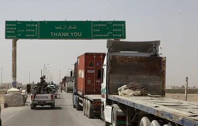 واردات شتر از افغانستان​/ تردد از مرز میلک هنوز هم پرچالش است