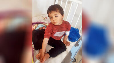 معجزه در زنده ماندن امیرمحمد 2 ساله پس از یک روز گمشدن در کوهستان / پسربچه یخ زده بود + فیلم و عکس