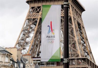 روشن شدن مشعل المپیک ۲۰۲۴ توسط شناگر فرانسوی