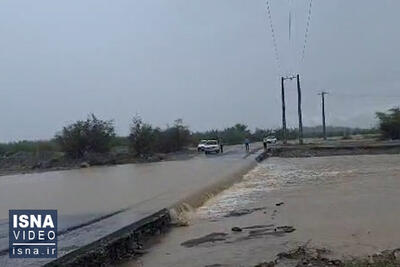 ویدیو/ تشدید باران‌های سیل‌آسا شرق هرمزگان