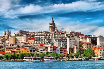چرا پس از عید فطر تا تیر 1403، زمان مناسبی برای رزرو تور استانبول است؟