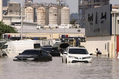 ارزیابی خسارات سیل در امارات؛ فرودگاه بین‌المللی دبی همچنان تعطیل است