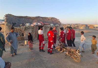 امدادرسانی هوایی به مناطق سیل‌زده صعب‌العبور بلوچستان+ فیلم - تسنیم