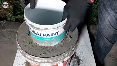 (ویدئو) چطور با سیمان و سطل رنگ پلاستیکی، اجاق بتنی در خانه بسازیم؟