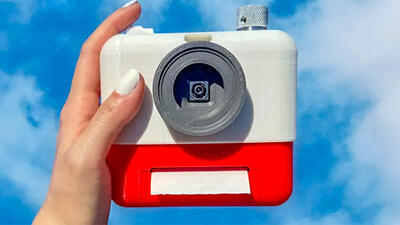 این دوربین هوشمند به جای ثبت تصاویر برایتان شعر می‌نویسد!