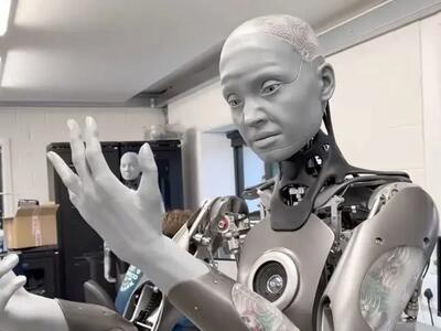 صحنه ای منحصر به فرد از نجات جان کودک توسط ربات مجهز به هوش مصنوعی+ فیلم