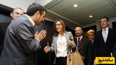 احمدی نژاد برای دست ندادن با زنان چه شگردی داشت؟/ عکس