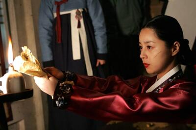 فیلم کره ای سایه های قصر؛ اثری رازآلود که طرفداران «دونگ‌یی» باید ببینند! - خبرنامه