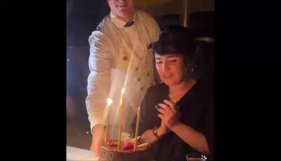 نگاهی به کیک تولد 41 سالگی افسانه پاکرو که به سفارش خواهر دوقلویش تزیین شده / مبارک باشه