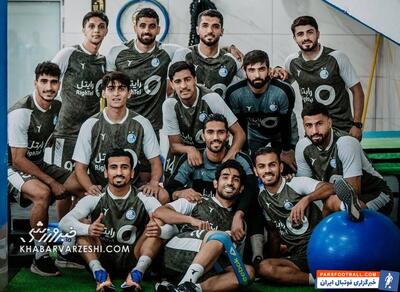 عکس| فیگور خاص یک استقلالی در تمرین بدنسازی - پارس فوتبال | خبرگزاری فوتبال ایران | ParsFootball