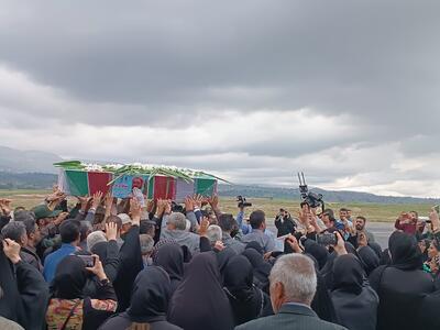 پیکر مطهر شهید «محمد شفیع فیضی زاده» وارد ایلام شد