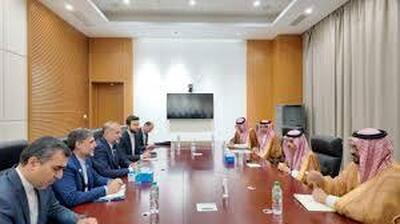 دیدار امیرعبداللهیان وزیر امور خارجه با فیصل بن فرحان وزیر امور خارجه عربستان سعودی