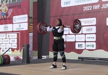 دختر وزنه‌بردار ایرانی با تیم پناهندگان در المپیک پاریس! | اقتصاد24