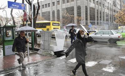 هواشناسی: بارش‌ها در تهران نسبت به میانگین بلندمدت ۱۱۹ میلیمتر کاهش یافته / دما هم ۲ درجه افزایش داشته